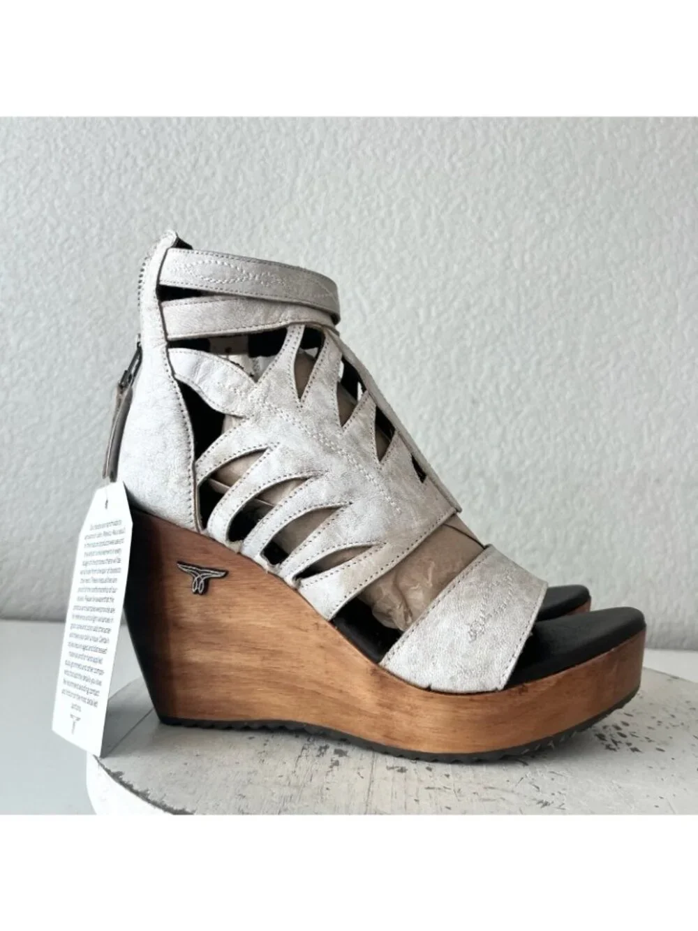 Lane Boots BECCA Womens White Leather Wedges Western Sandals Wooden Heel Size 5